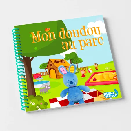 Livre personnalisé au Parc pour enfant avec photo du Doudou