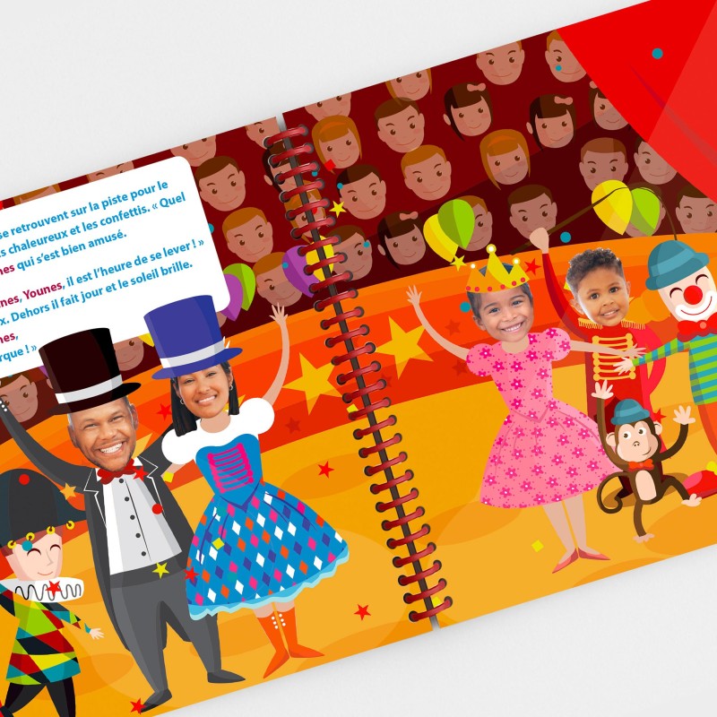 Livre personnalisé famille au Cirque | 4 personnages | Avec Photos et Prénoms
