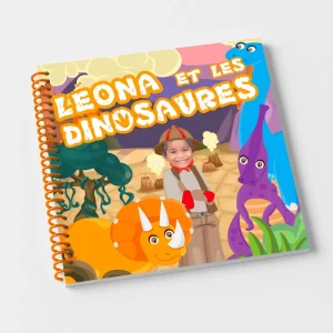 Livre personnalisé dinosaures PlumeMalice avec la vraie photo de l'enfant